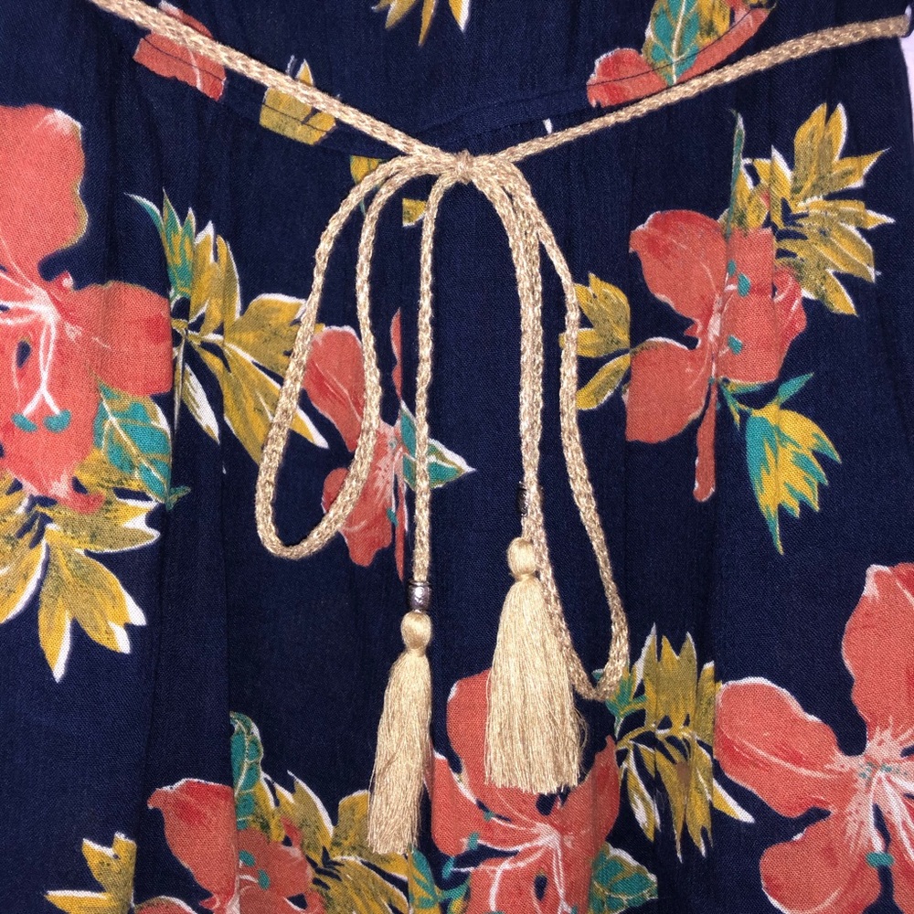 Forever 21 Floral Romper L - Picture 4 of 7